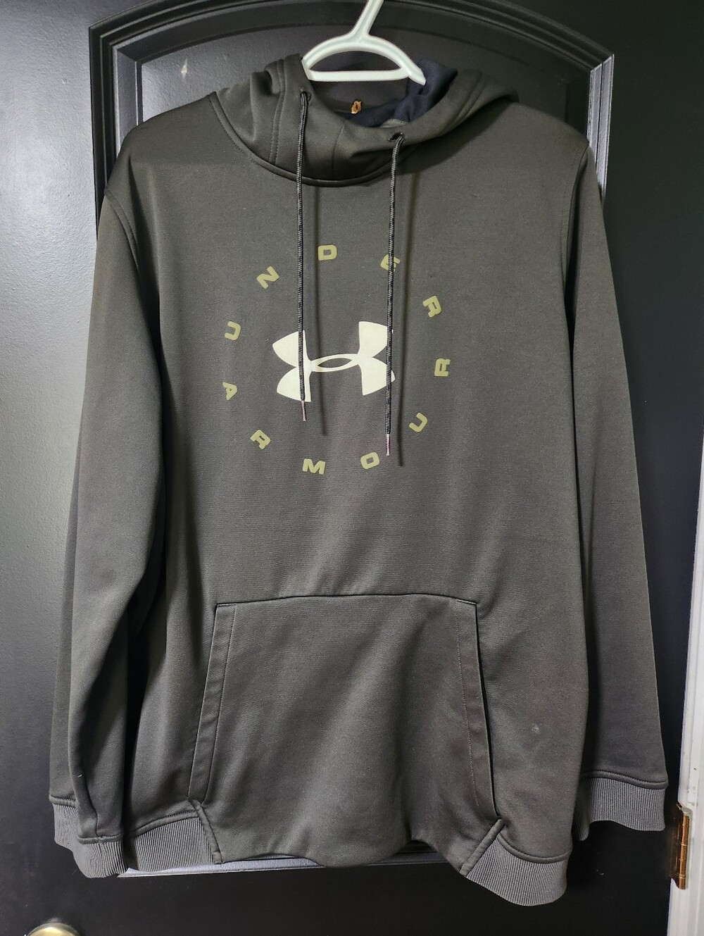 Under Armour MENS HOODED SWEATSHIRT